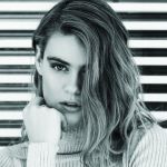 Élise M.